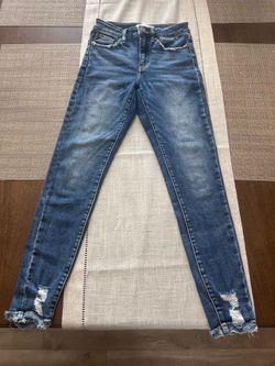 Woman’s KanCan jeans