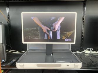 LG Stand by Me Go 27" 4K Smart Portable TV