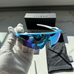 Oakley radar path ev baby blue color way