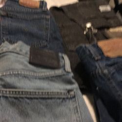 Levis Taya 25  Precio 24$x 4 Pc