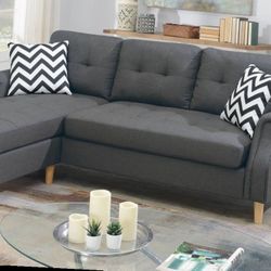 REVERSIBLE SECTIONAL W/2 ACCENT PILLOW - F