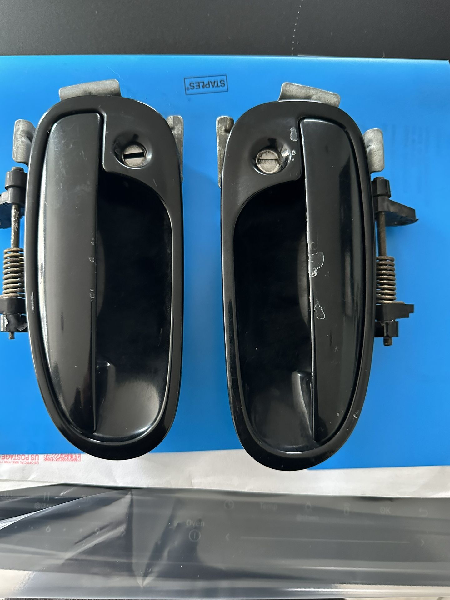 96-00 EK Door Handles keyed