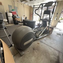 Precor EFX 883 Elliptical Commercial Grade