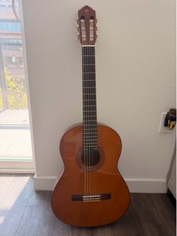 Yamaha C40 Classic Guitar
