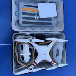 DJI Phantom 3 Standard Drone W/case