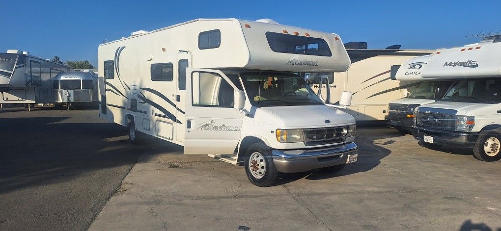 2000 Coachman Leprechaun 314SS