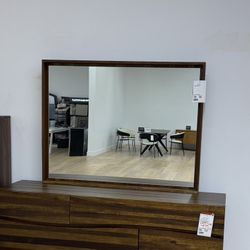 Dresser Mirror - Scandinavian Design 