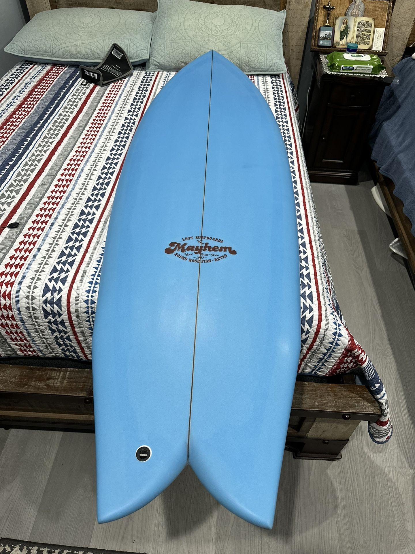 Surfboard (Mayhem)