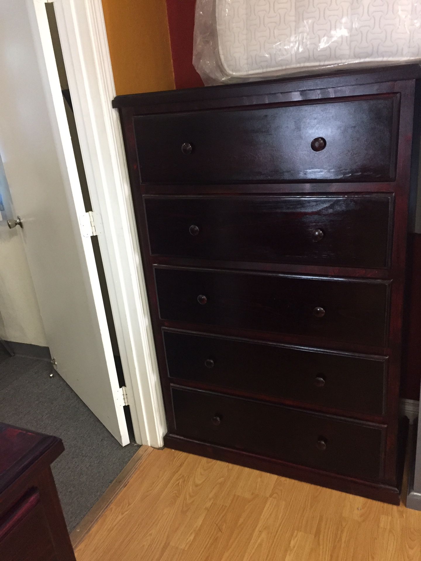Pinewood dresser 5 drawers jumbo 15% off for Black Friday