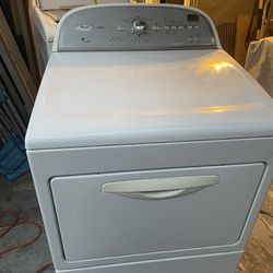 Whirpool Cabrio Washer And Gas Dryer 