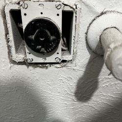 Se Asen Trabajos De Electricidad Aún Buen Precio Contáctenos Para Un Estimado Gratis 