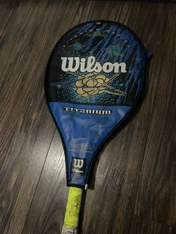 Tennis racket