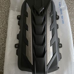 Corvette C8 OEM Intake Cover