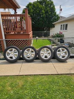 Set of 4 20' Chevy Aluminum Wheels with Tires