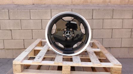 18 INCH SQUARED SET MERCEDES AERO CLASSIC MONOBLOCK STYLE WHEELS 18X8 +30 (5X112) CB: 66.6