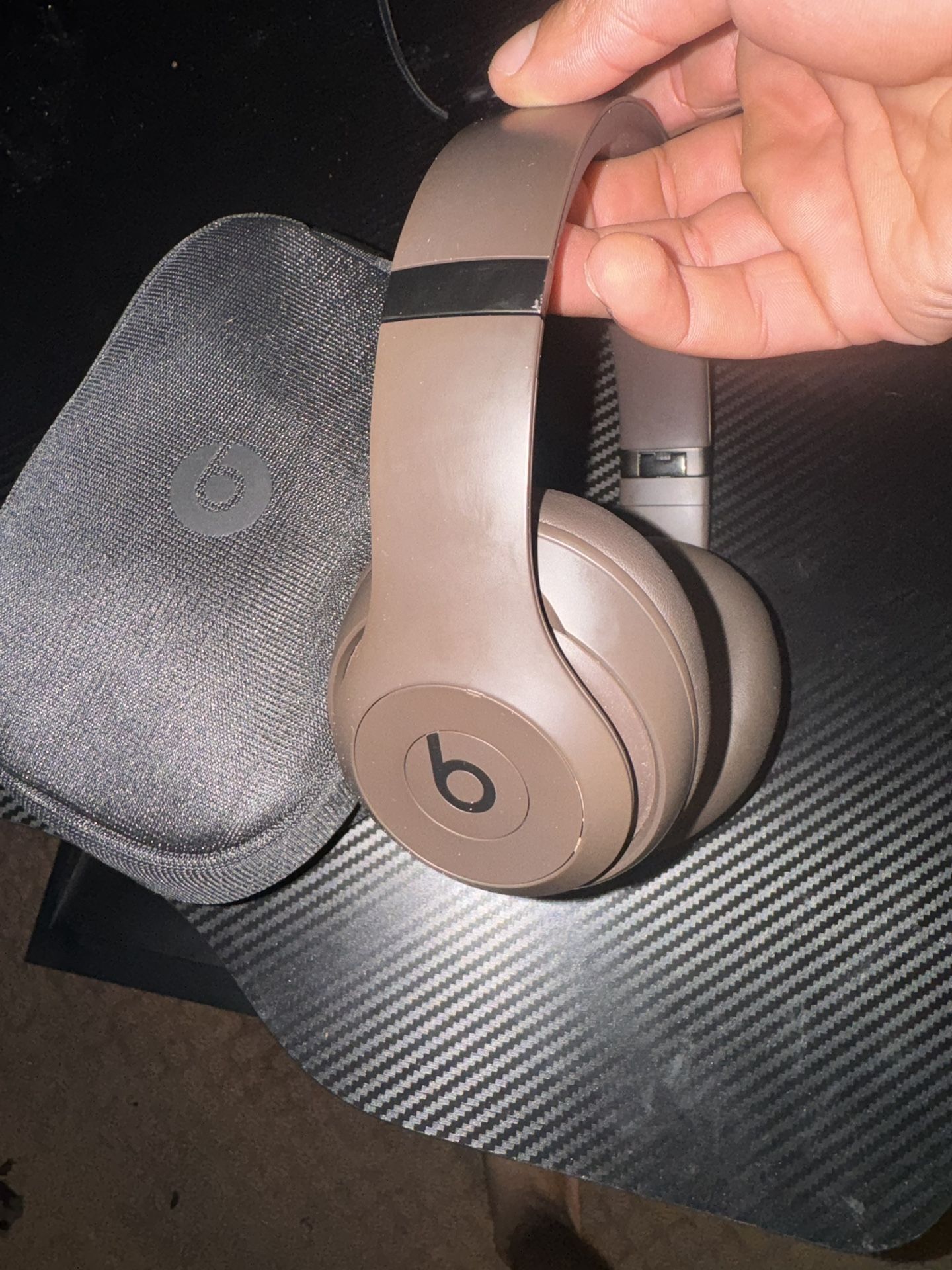 Beats Studio Pro