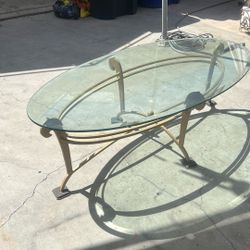 Oval Center Table