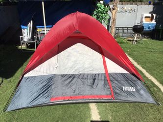 Rugged exposure clearance tent