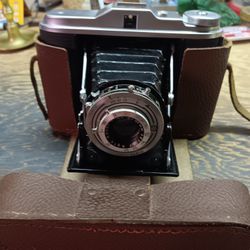 Vintage 1950 Camera 