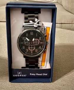 Men’s Round Bracelet Watch