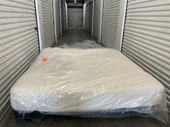 King Tempur-Pedic Mattress