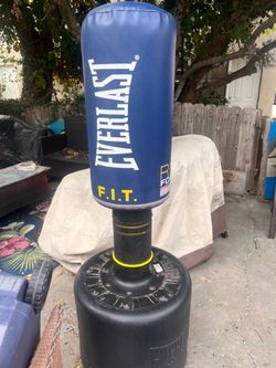 Everlast boxing stand