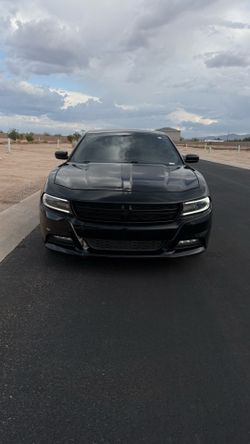2016 Dodge Charger • SXT Sedan 4D