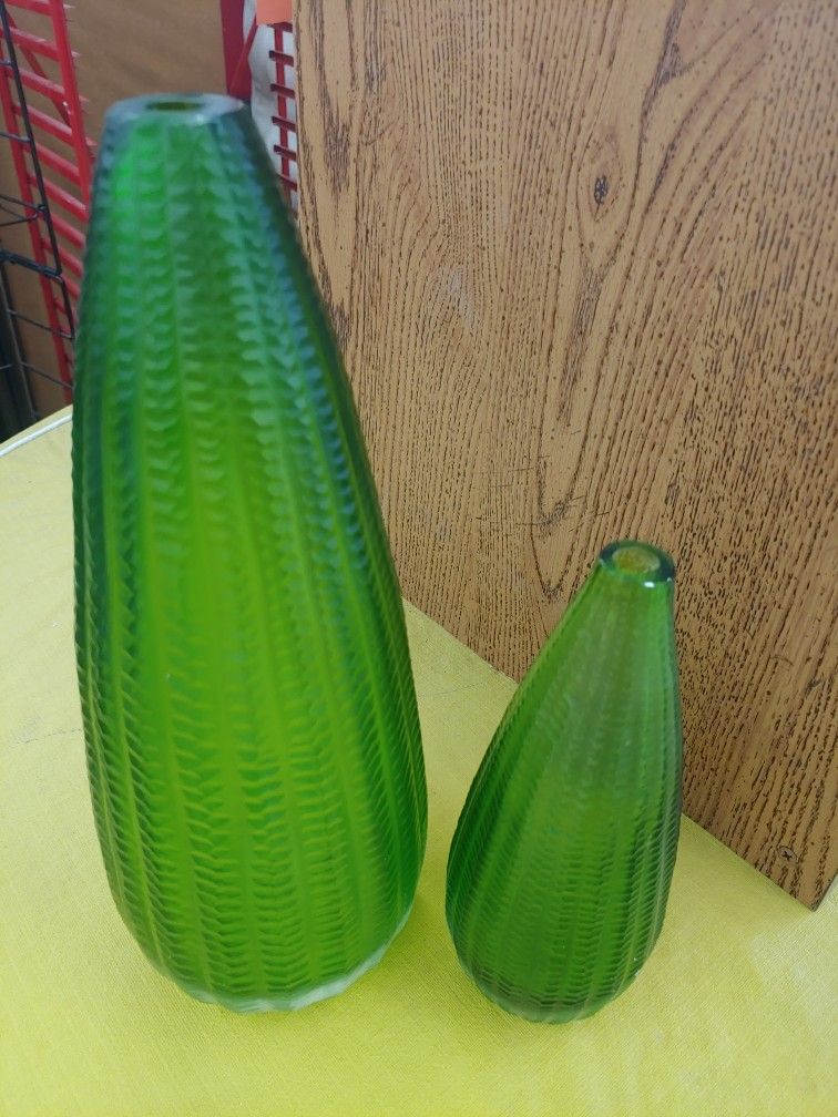 Vintage Carved Cut Early - Mid Centry Italian Green Art Glass Vase Set Pair Of 2 Two Vases 