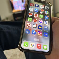 iPhone X 64 G Version Unlocks 