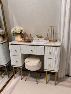 Beautiful Vanity Table with Vanity Stool