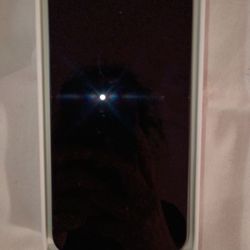 iPhone 13 -Straight Talk Locked-