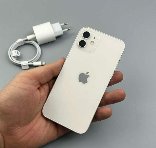 iPhone 12 64GB Unlocked