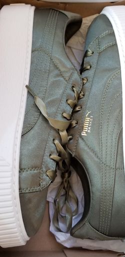 Puma women size 9