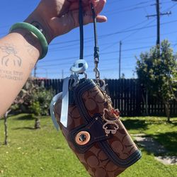 Coach y2k vintage turn lock wristlet signature C