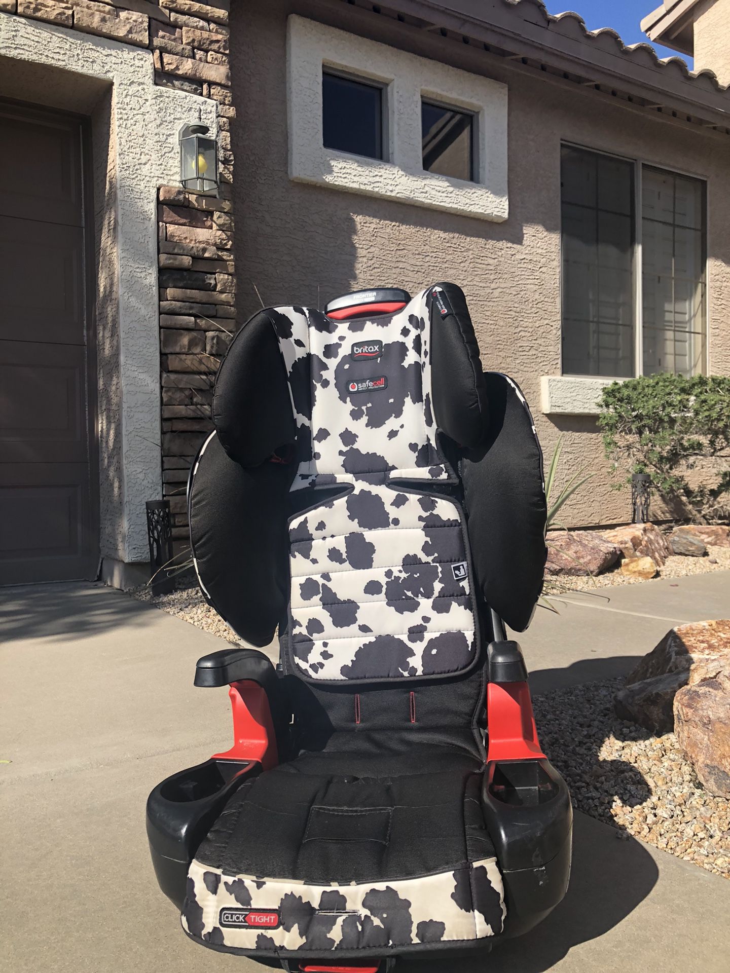 Britax Frontier Click Tight Harness To Booster Car Seat for Sale in Mesa,  AZ OfferUp