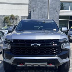 2023 Chevrolet Suburban