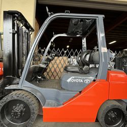 Forklifts for Rent: Wide Selection and Great Terms!