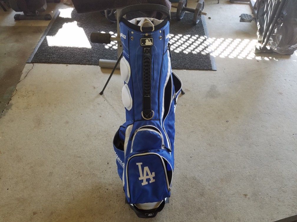 LOS ANGELES DODGERS GOLF CLUBS BAG for Sale in Sanger, CA - OfferUp