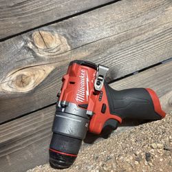 Milwaukee Hammer Drill M12 