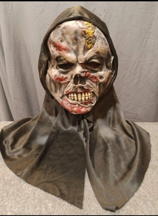 Halloween Pliable Rubber Mask With Black Hood