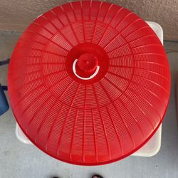 to cover food in good condition measures 24 inches wide