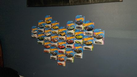 Hot wheels/minigt