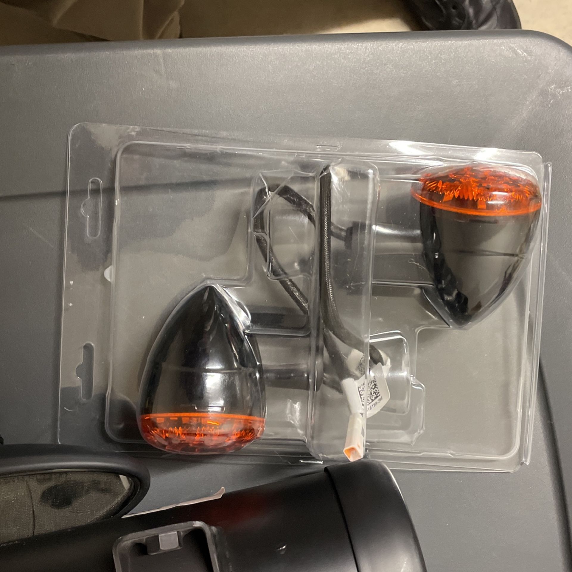 2020 Indian Scout Bobber Sixty Turn Signals