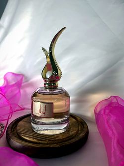 Zakat Lamar Bombshell Eau de Parfum 3.4 oz 100ml Women — No Box