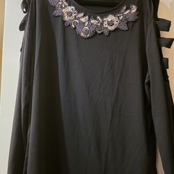Beautiful blouse - new L/XL