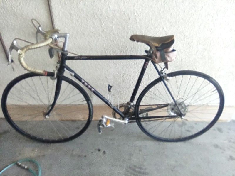 Vintage Trek 400 Series Road Bike 
