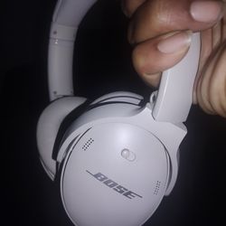 Headphone