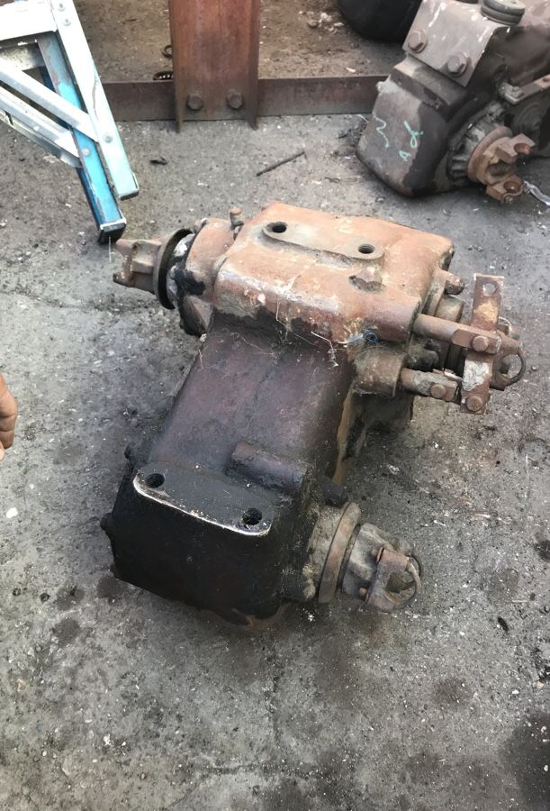 Divorce Transfer case Np200 International scout travelall for Sale in Compton, CA OfferUp