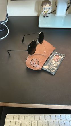 Ray bans