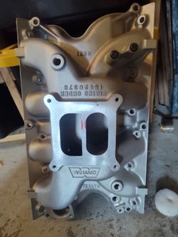 WTT- big block Ford weiand stealth manifold